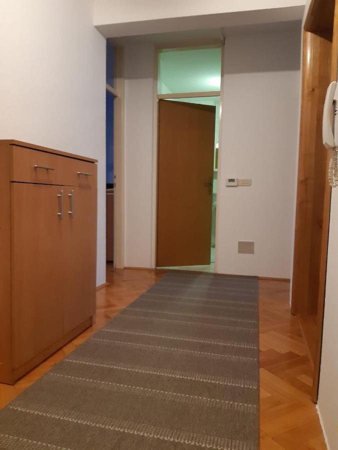 Apartment Pero Лівно Екстер'єр фото