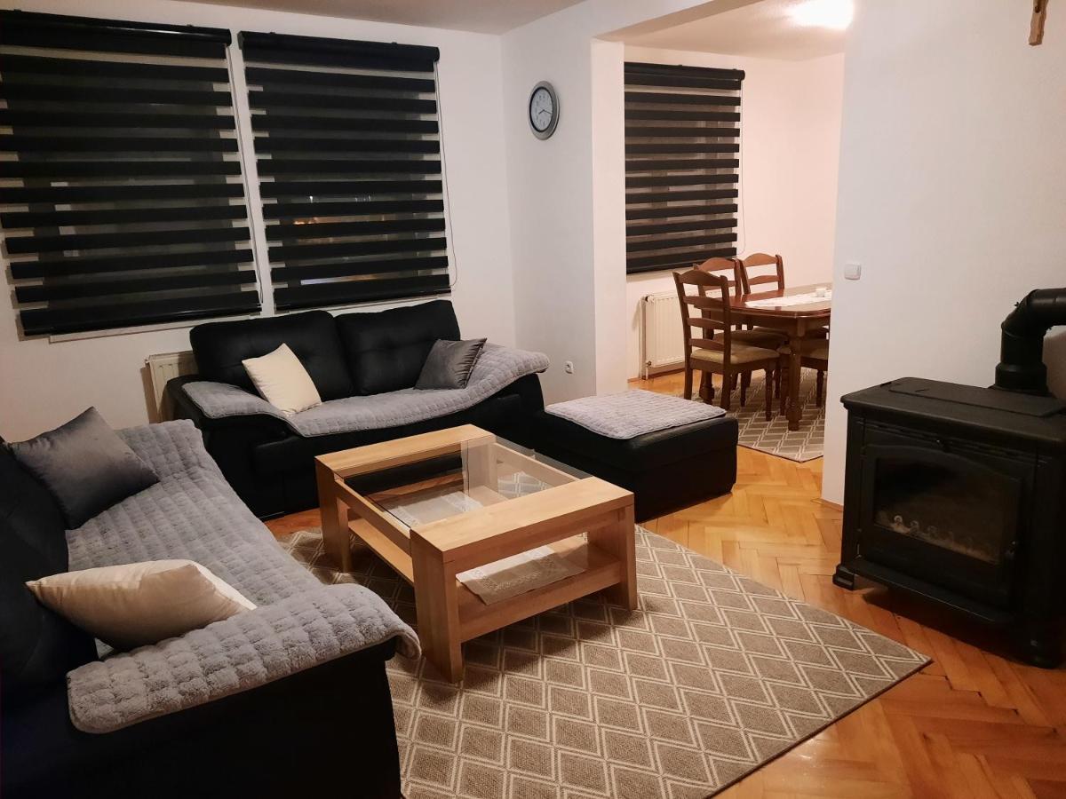 Apartment Pero Лівно Екстер'єр фото